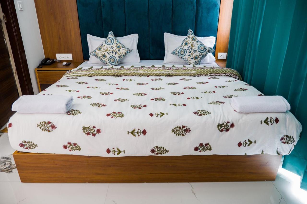 The Vinayak By Le Pension Stays Rishīkesh Buitenkant foto