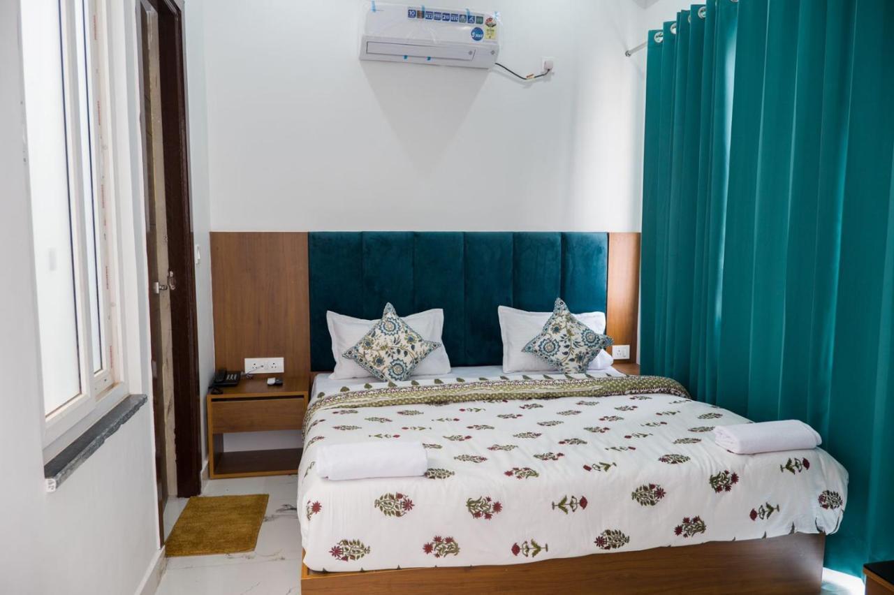 The Vinayak By Le Pension Stays Rishīkesh Buitenkant foto