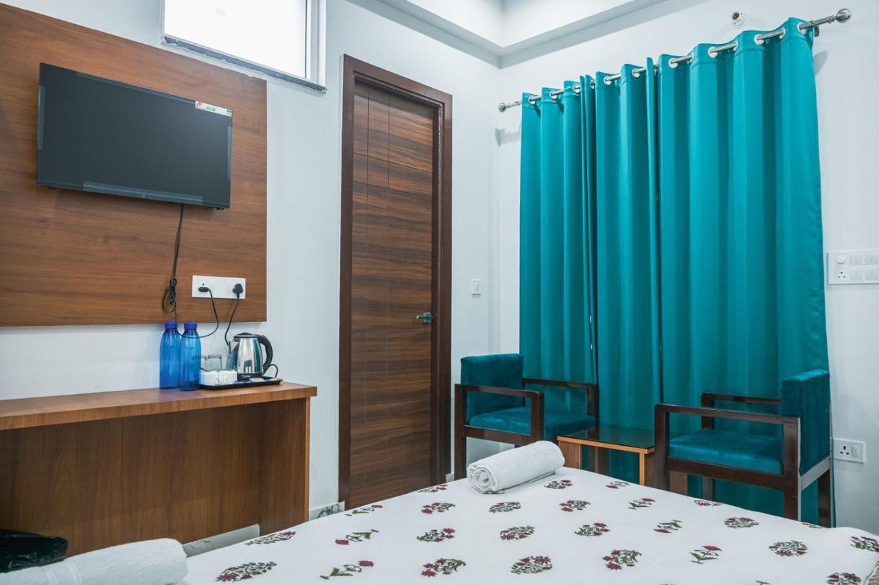 The Vinayak By Le Pension Stays Rishīkesh Buitenkant foto